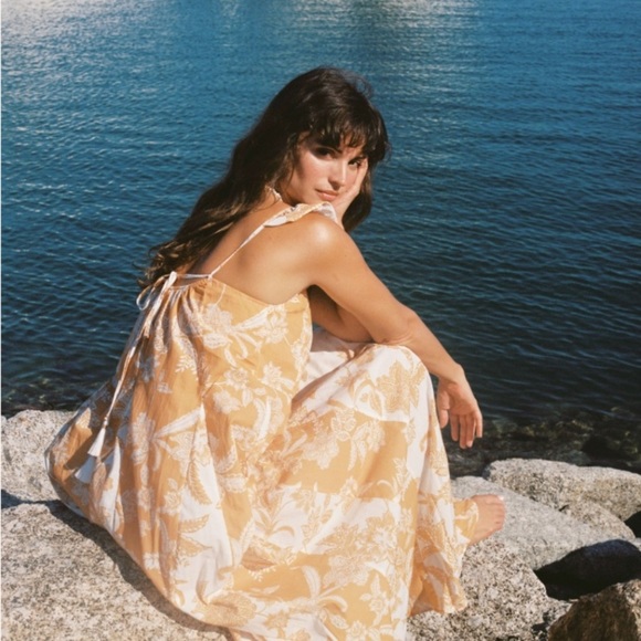 Maaji Hena Honey Maxi Dress NWT - Picture 3 of 6